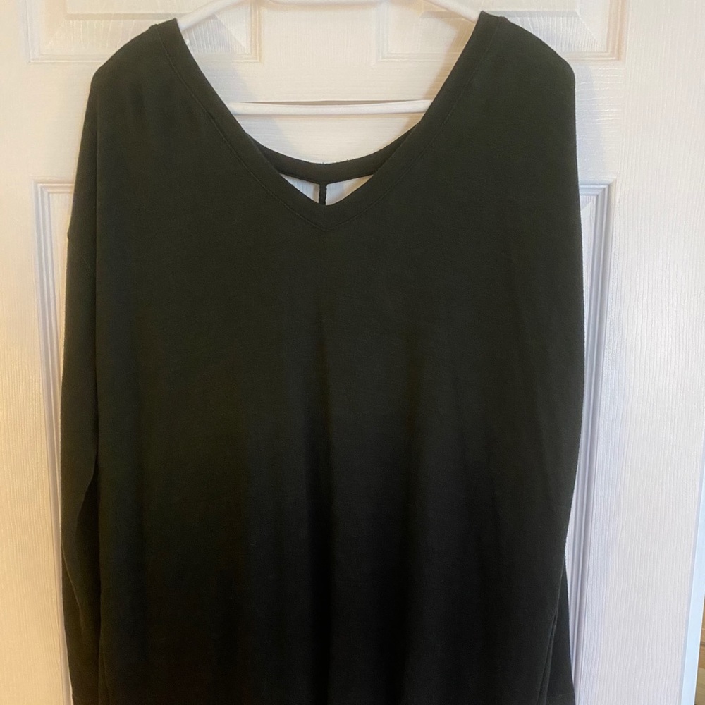 American Eagle open back sweater